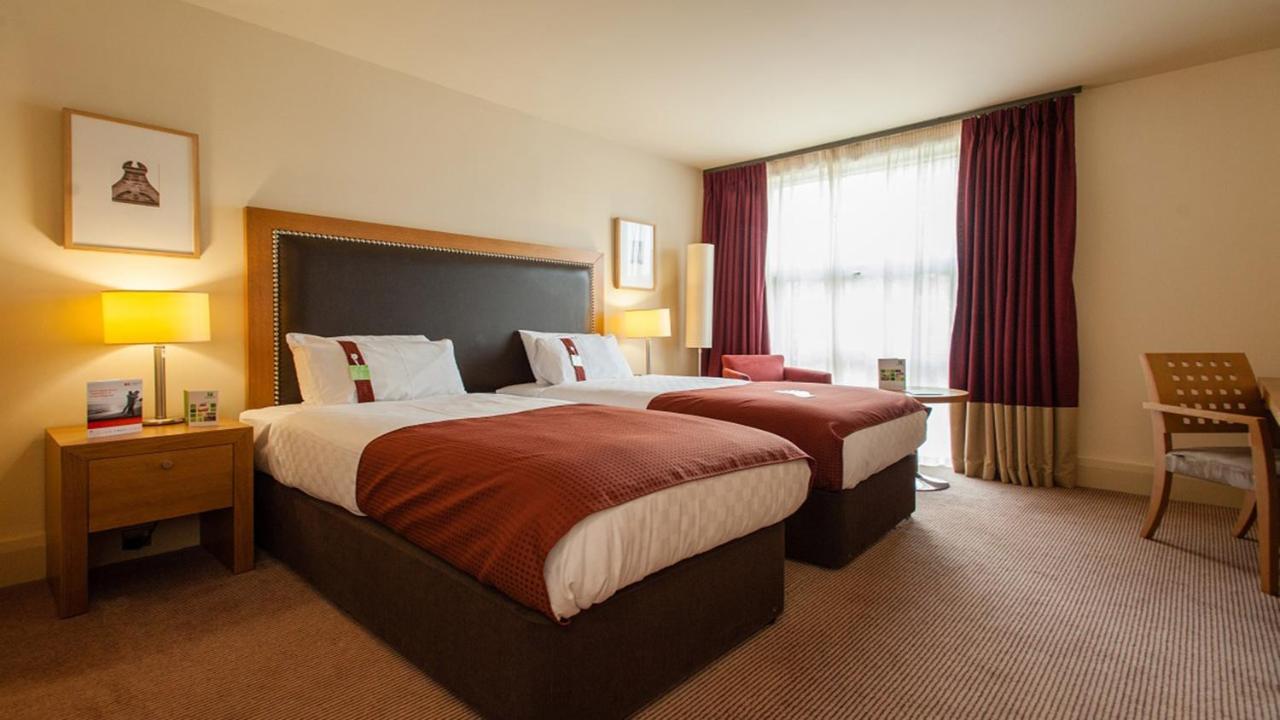 Holiday Inn Dumfries By Ihg Εξωτερικό φωτογραφία