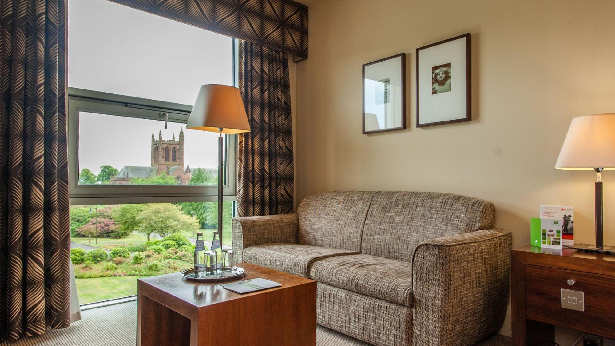 Holiday Inn Dumfries By Ihg Εξωτερικό φωτογραφία