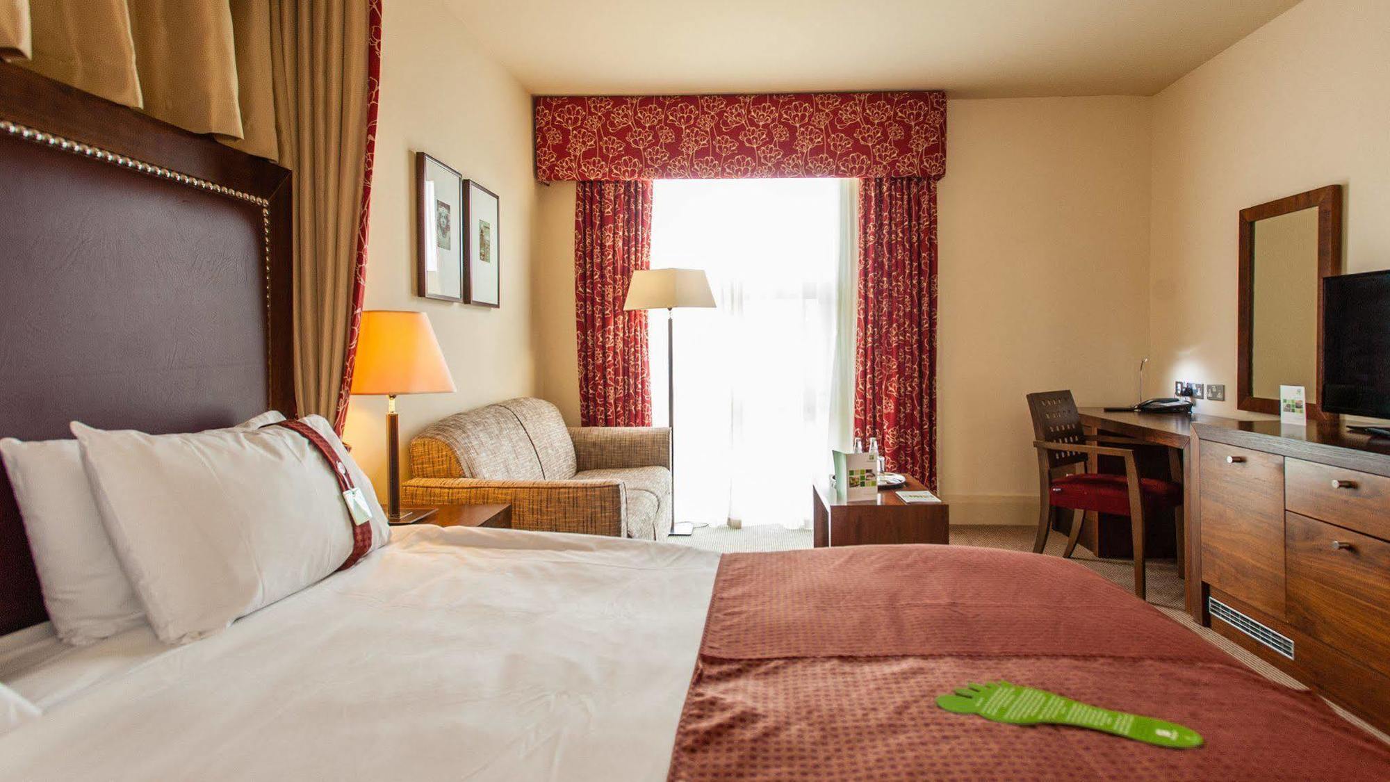 Holiday Inn Dumfries By Ihg Εξωτερικό φωτογραφία