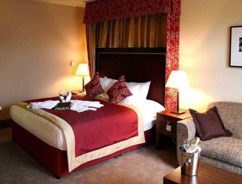 Holiday Inn Dumfries By Ihg Εξωτερικό φωτογραφία